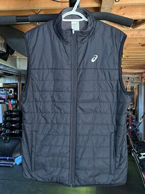 Asics Men’s Quilted Running Vest – Men’s Medium